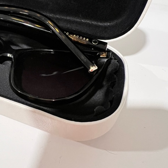 Marc Jacobs Cat Eye Sunglasses - Picture 4 of 7